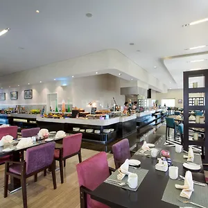 Hotel Millennium Plaza