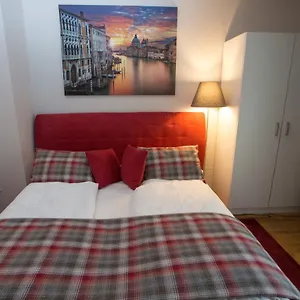 Aparthotel Premium Messe