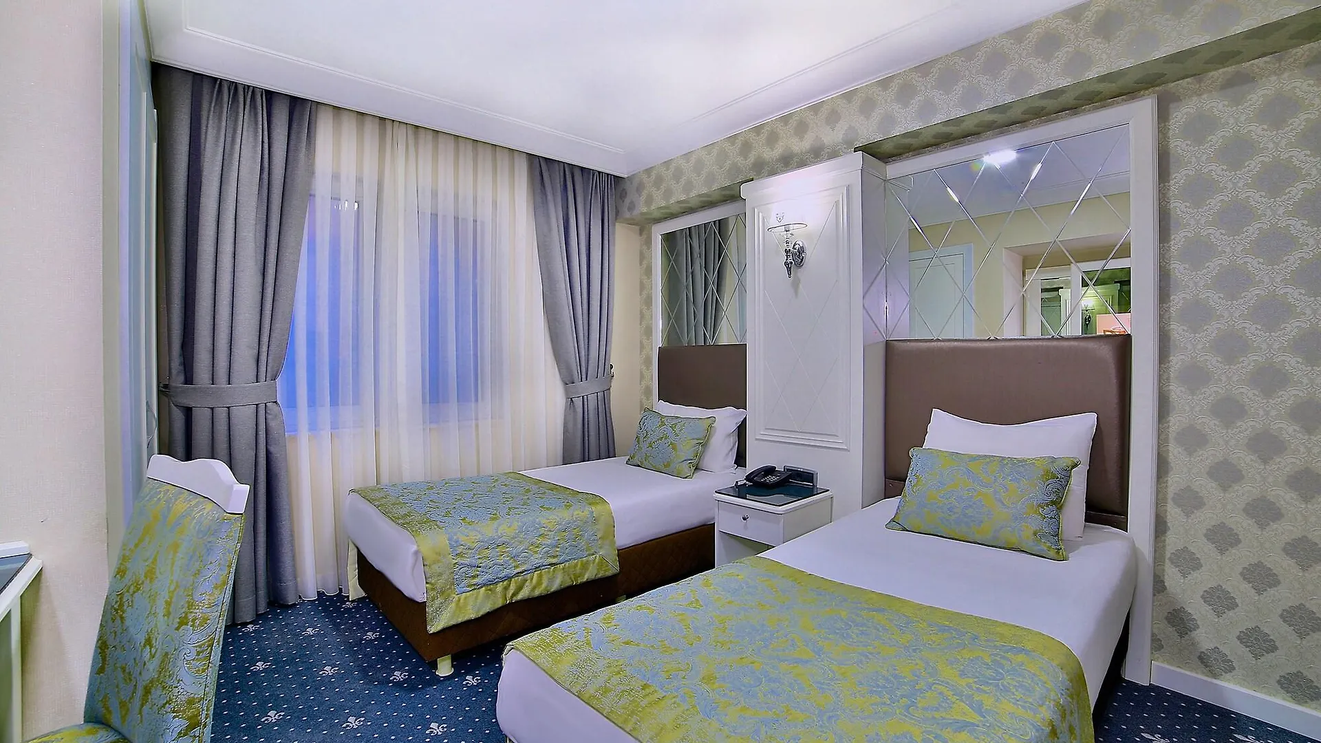 Monaco Hotel Istanbul 4*,